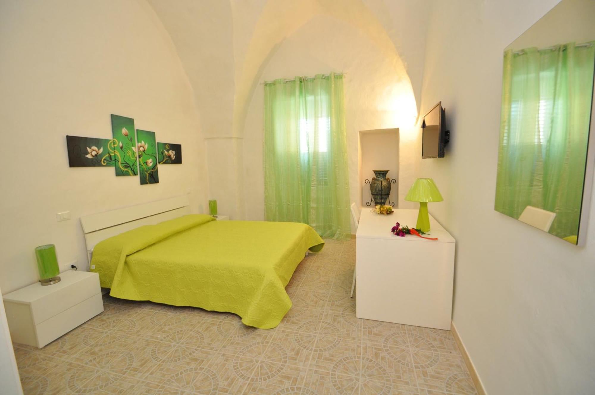 Palazzo Vaglio Bed and Breakfast Alliste Værelse billede