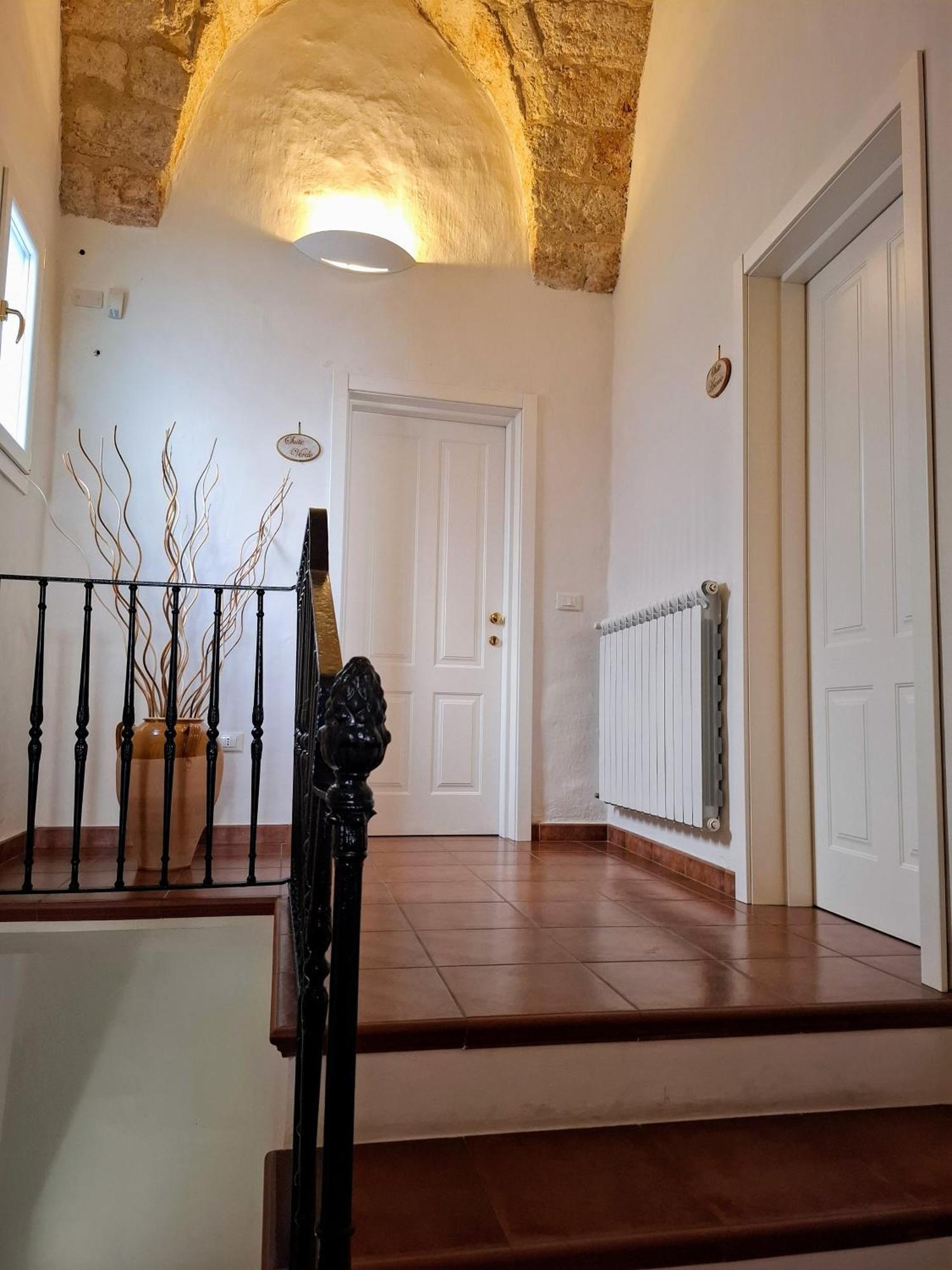 Palazzo Vaglio Bed and Breakfast Alliste Eksteriør billede